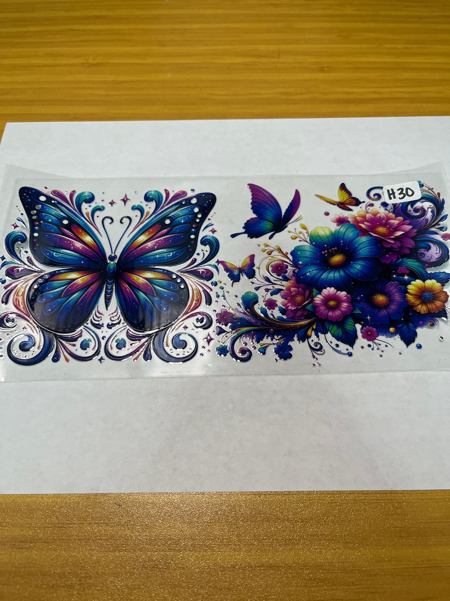 H30 Butterfly Flowers UVDTF Wrap
