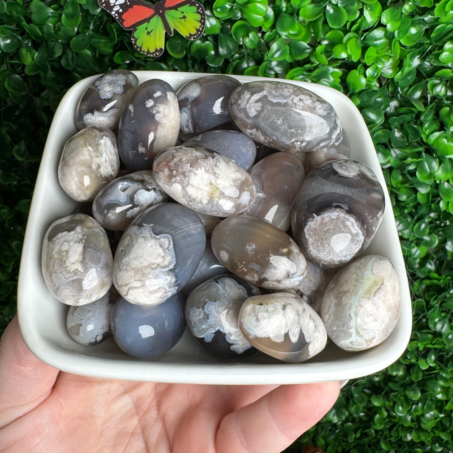 Black flower agate tumbles