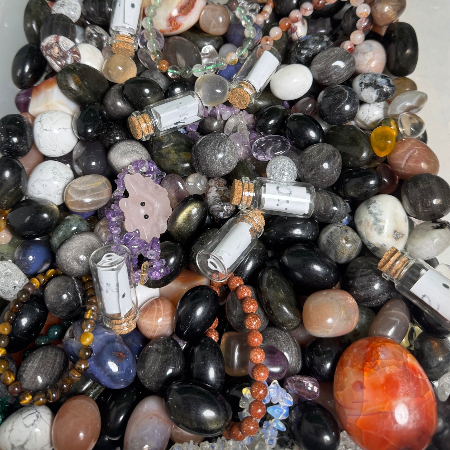 Spooky Crystal Confetti Scoops