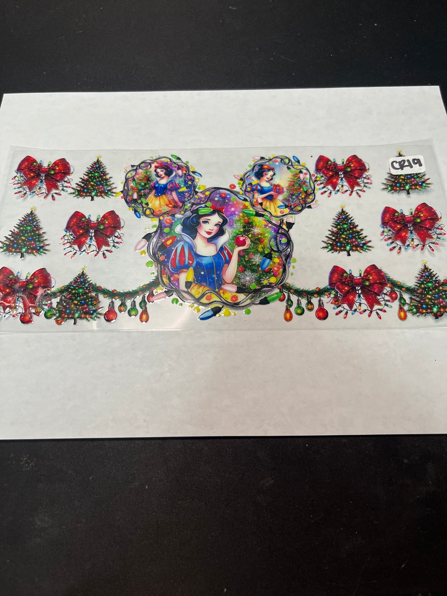 CR19 Christmas Character UVDTF Wrap