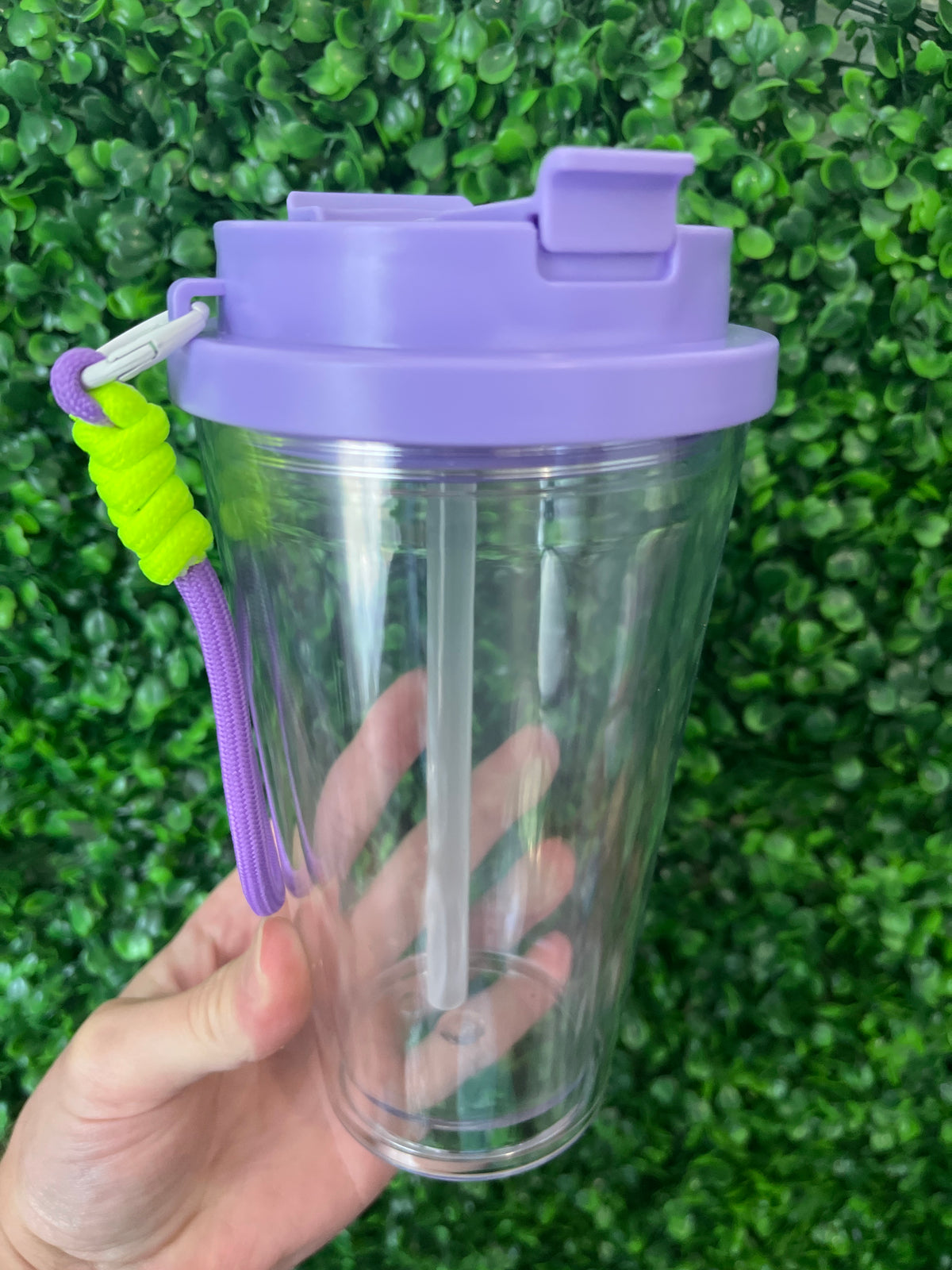 16oz kids snowglobe tumbler with flip lid/straw and strap