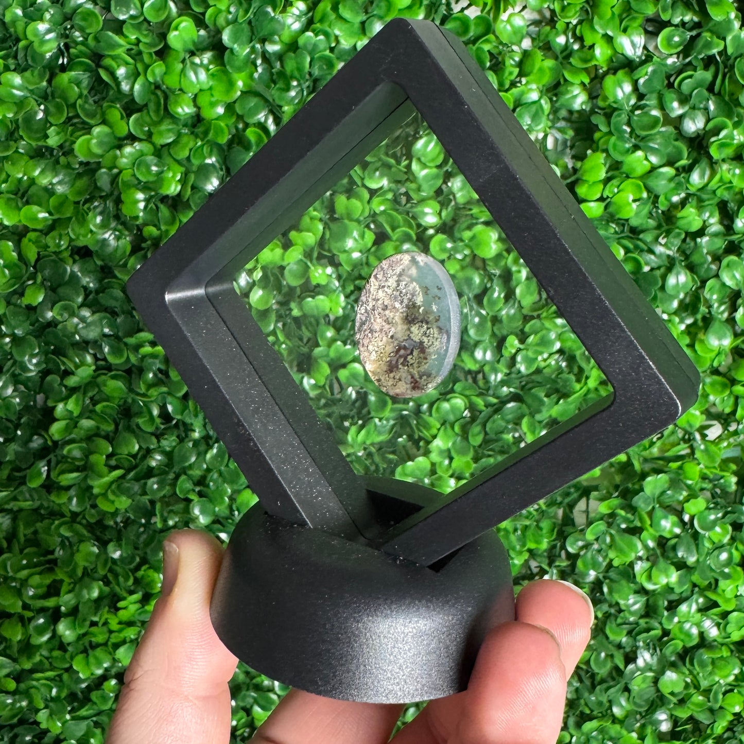 Garden Quartz cabochon