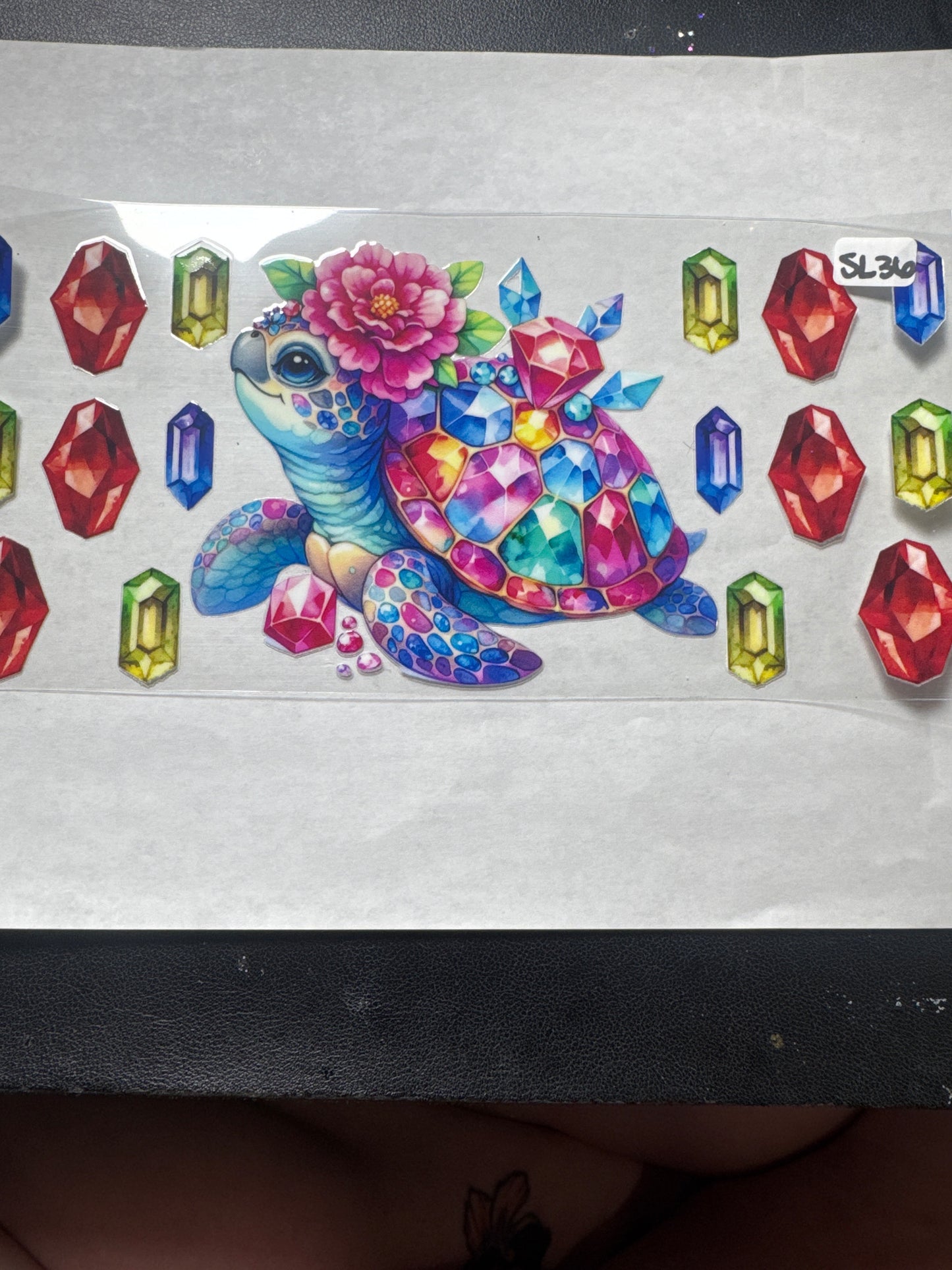 SL36 Sea turtle with gems