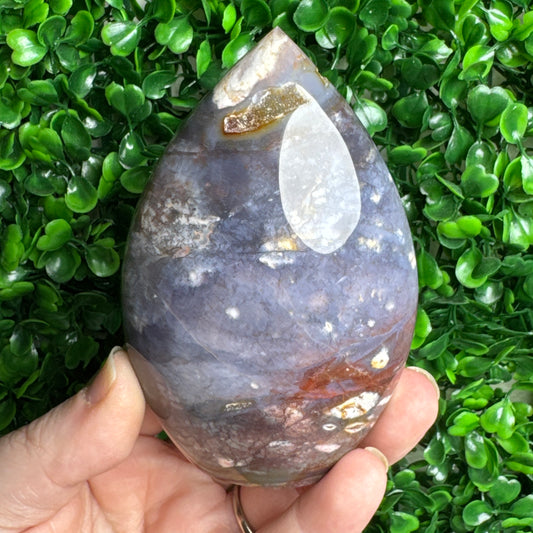 Purple chalcedony flame