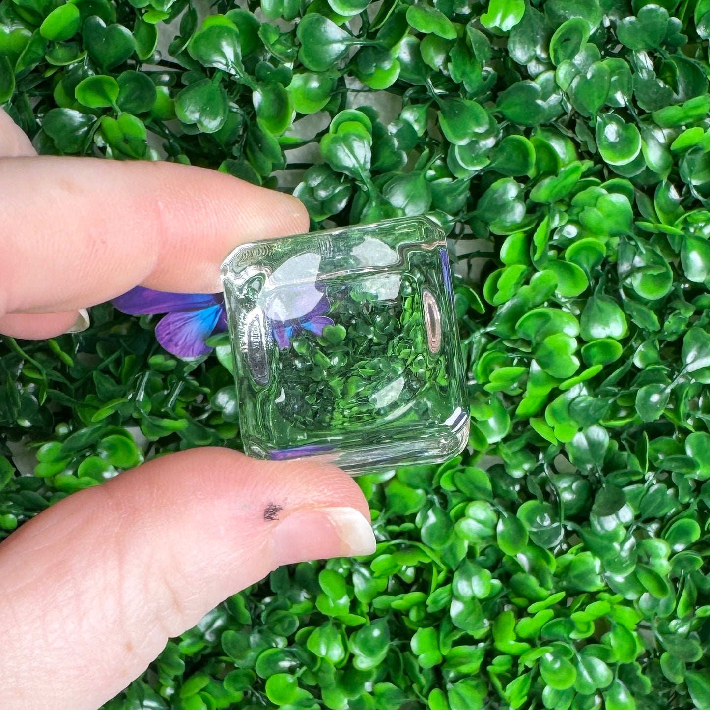 Acrylic square sphere stand