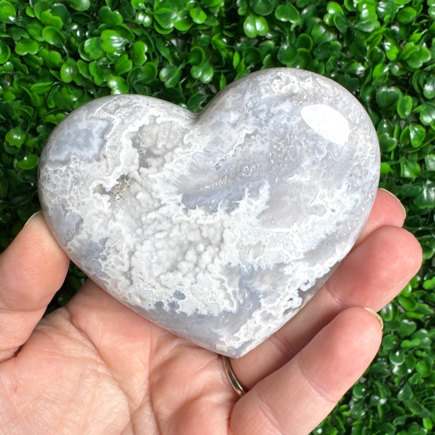 Blue plume agate heart carving