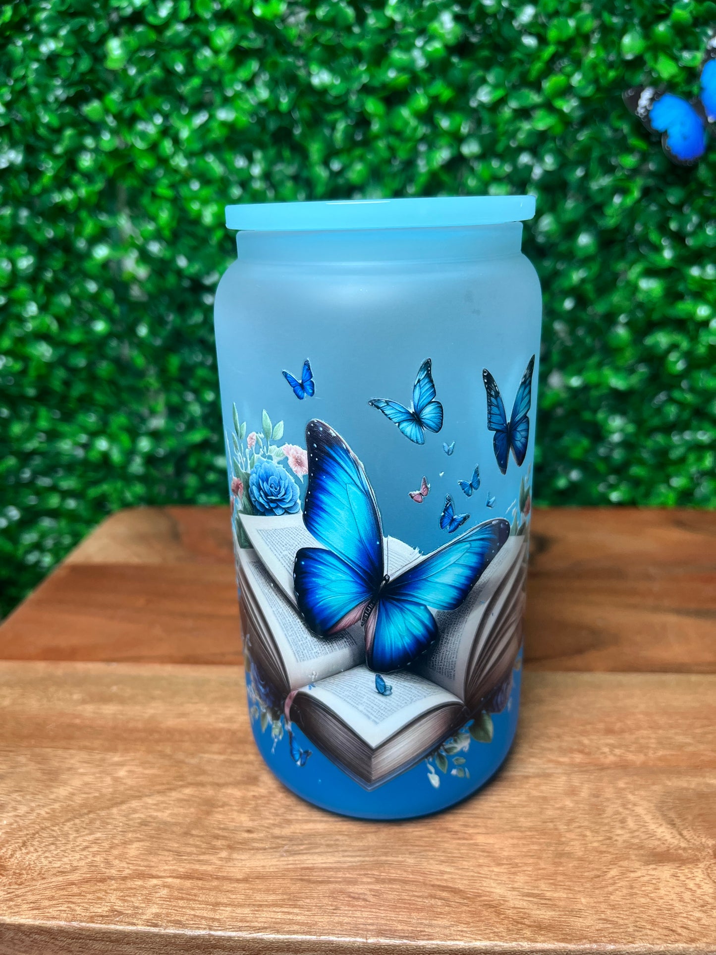 16oz Butterfly Books Girl UVDTF Glass Cup