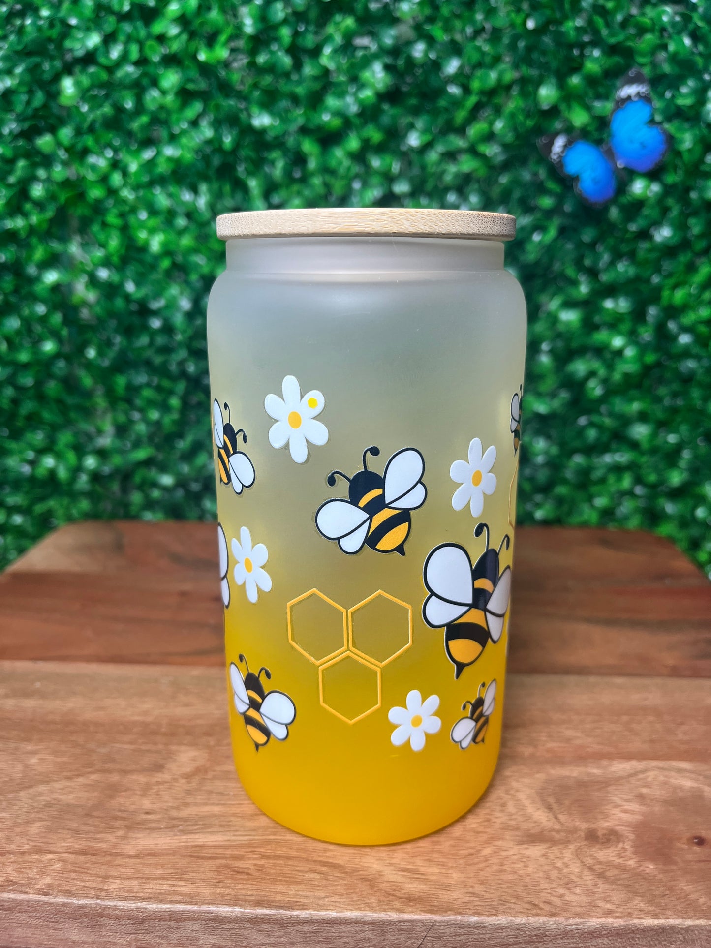 16oz Bees UVDTF Glass Cup
