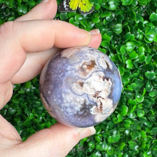 Black flower agate sphere 32