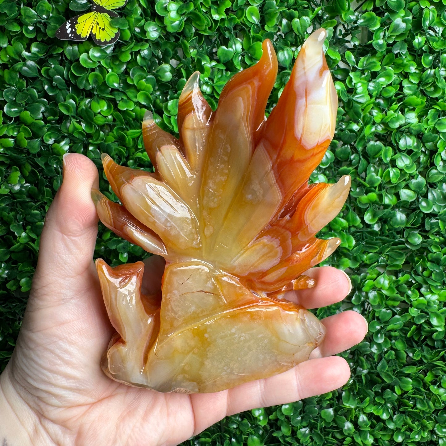 Carnelian nine tails fox carving