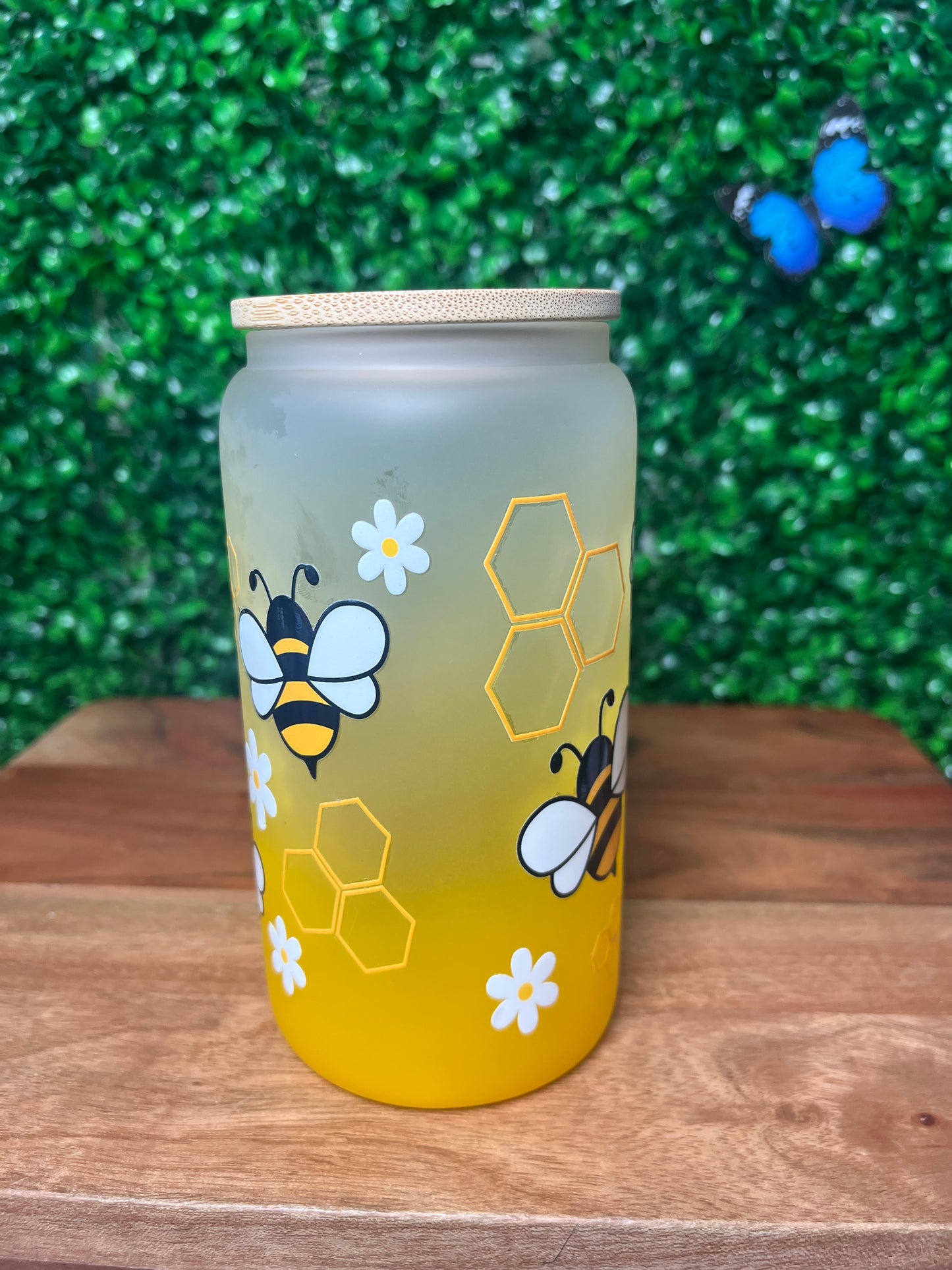 16oz Bees UVDTF Glass Cup