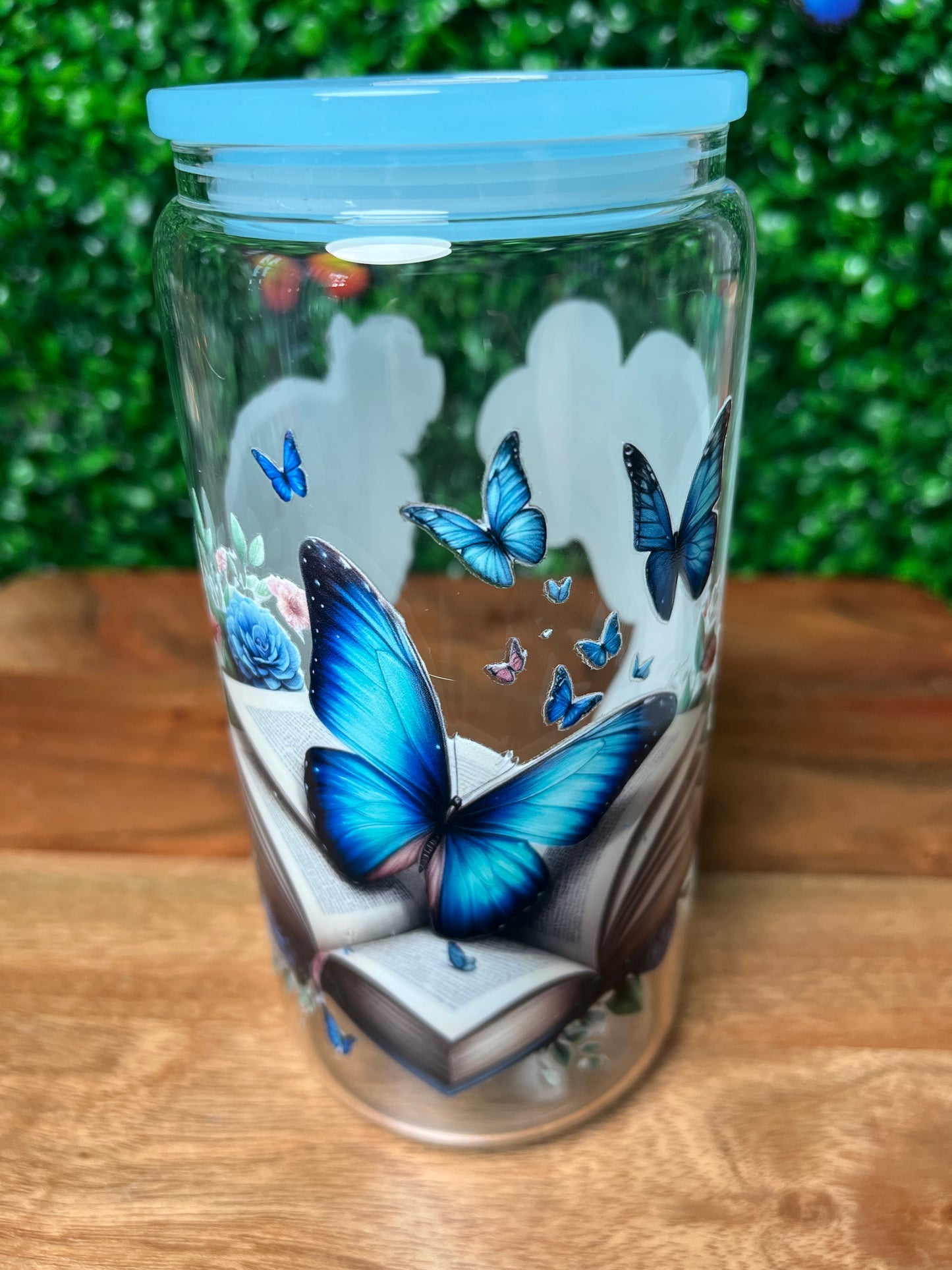16oz Butterfly Books Girl UVDTF Glass Cup