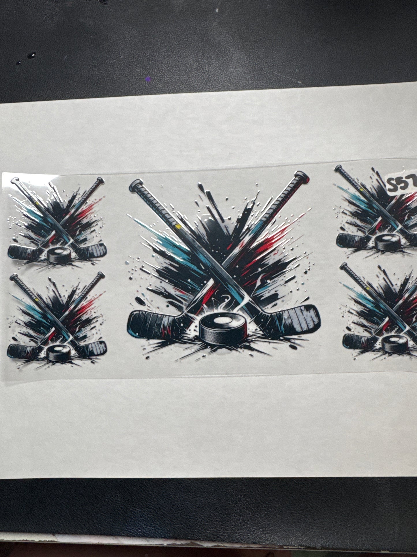 557 Hocky uvdtf wrap