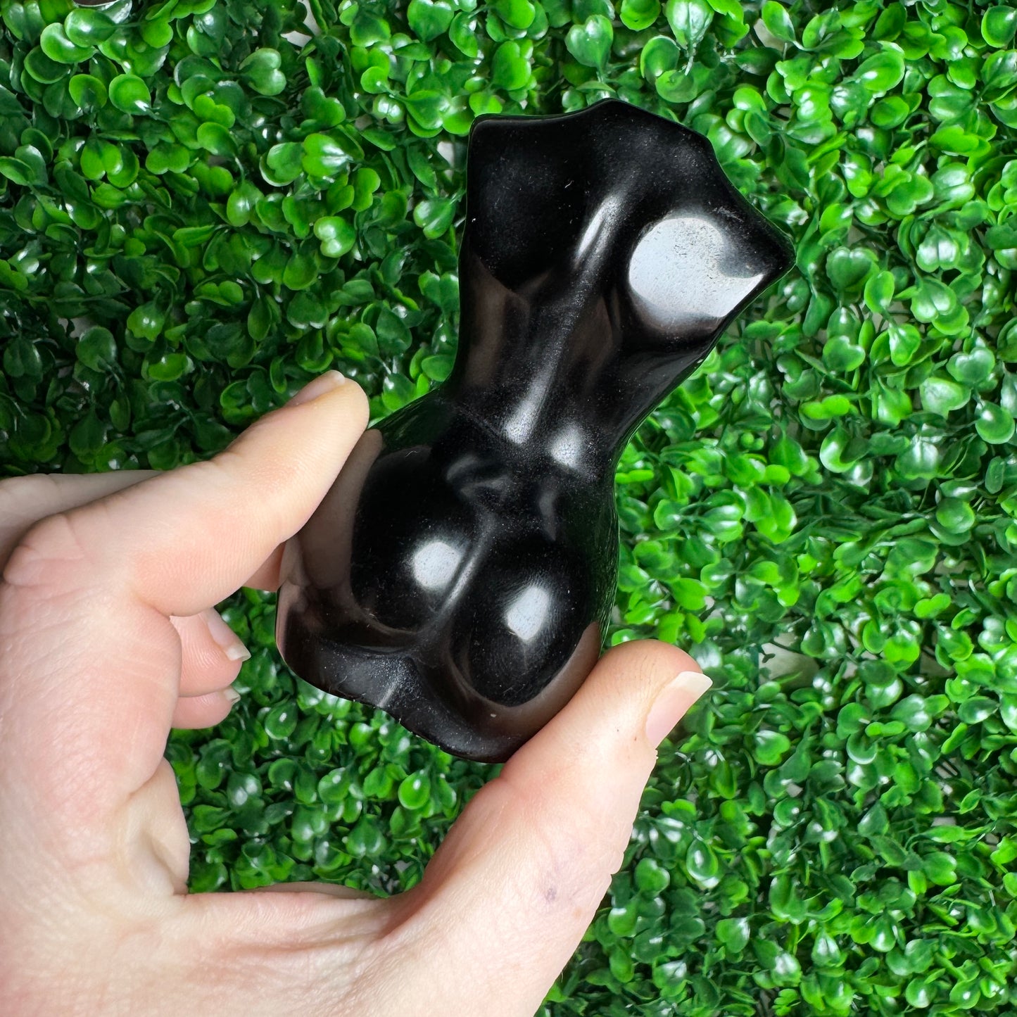 Obsidian Lady Body carving