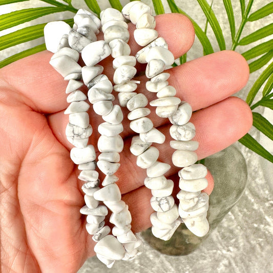 Howlite Chip Bracelet