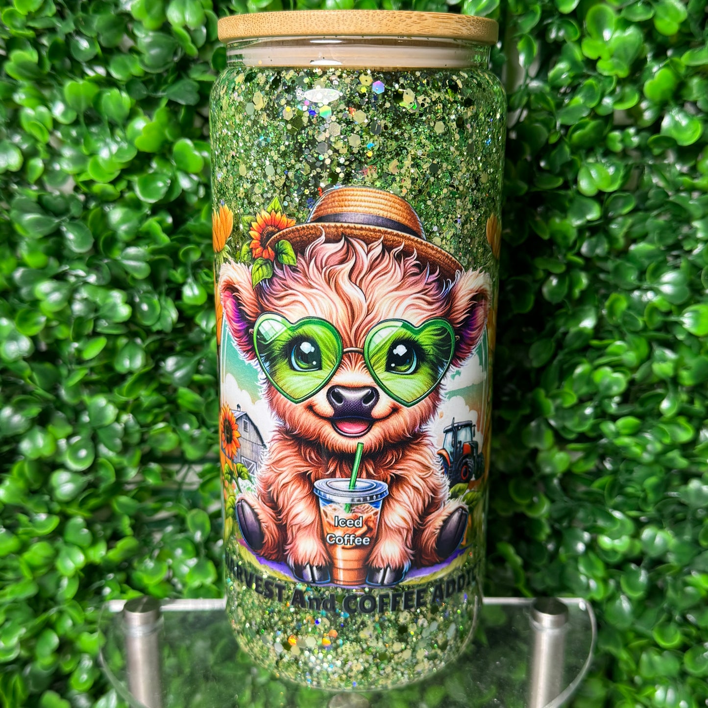 20oz Green Heart Glasses Highland Cow UVDTF glitter Snowglobe cup